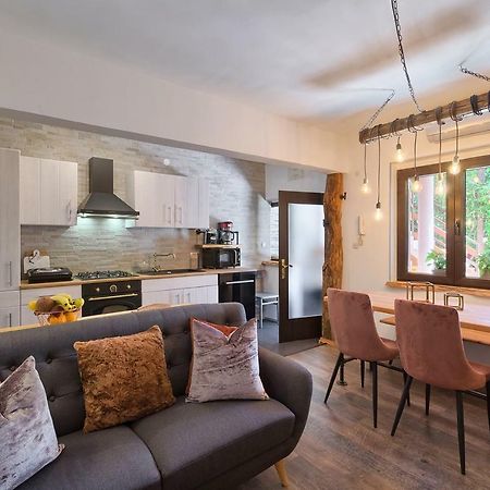 PUY Apartment Olga מראה חיצוני תמונה